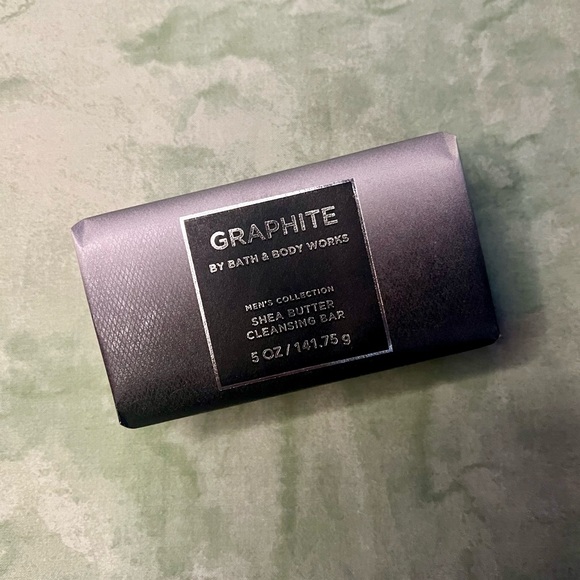 NWT Bath and Body Works Graphite Shea Butter Soap Bar - Picture 1 of 4